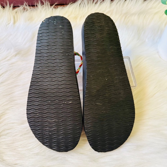 Plaka Size 8 Relief Flip Flops Arch Support Tricolor Braided Straps - Picture 10 of 13